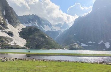 adventure_pulse_kashmir_great_lakes_krishnasar_lake