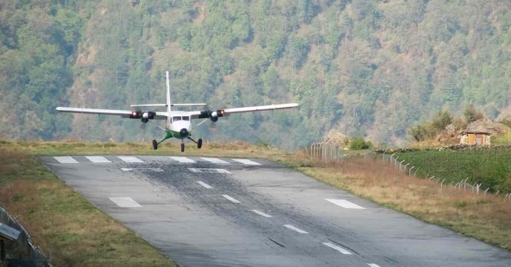 Lukla flight