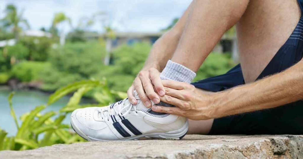 injuries while trekking_ankle twist_adventure-pulse