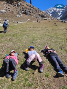 Treks in Dharamshala, Baleni Pass trek, Treks in Himachal Pradesh, Easy Treks in Himalayas