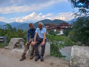 Bhutan Trek, Trekkers resting on the Druk Path Trek
