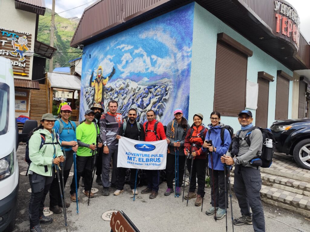 Trekkers, Hikers