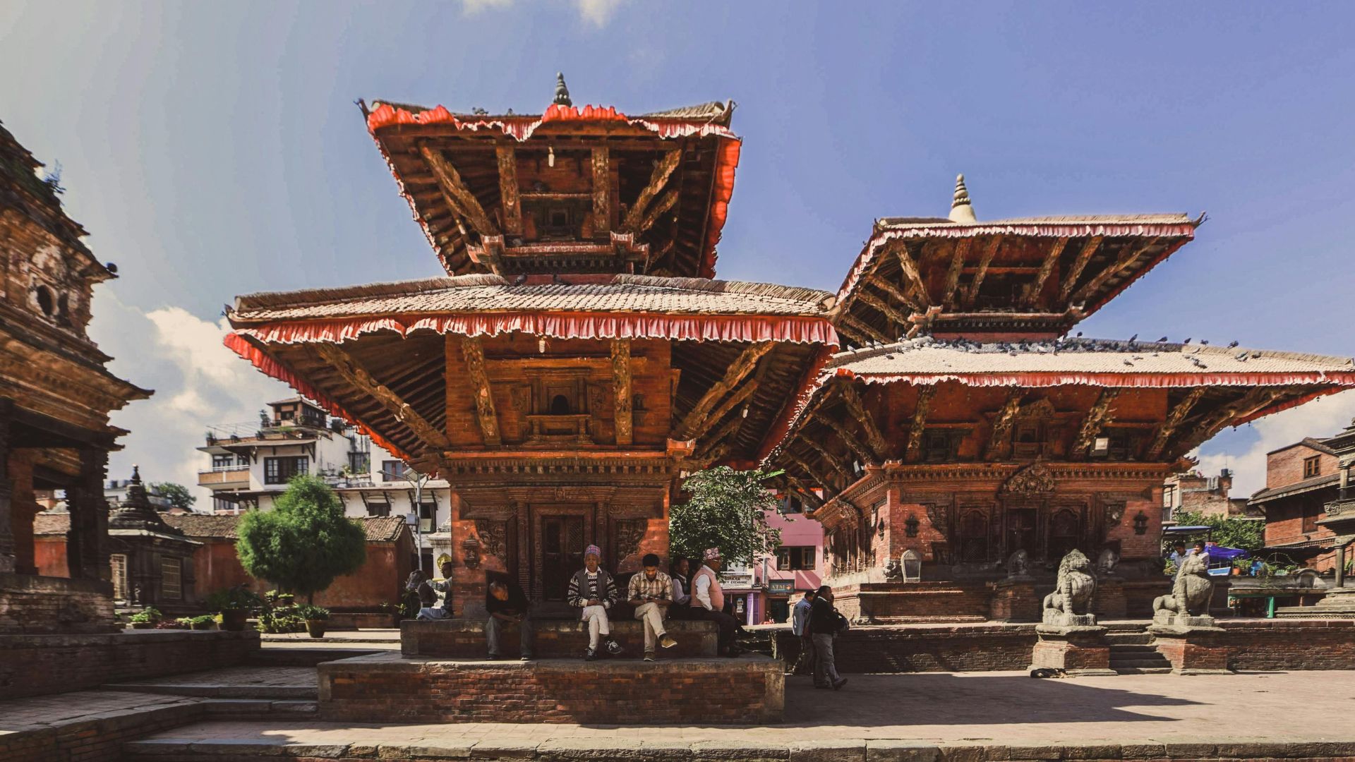 Annapurna Circuit Trek Adventure Pulse 65